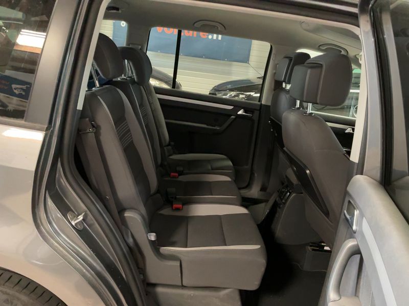 Volkswagen Touran 1.2 TSI Life — zdjęcie 14