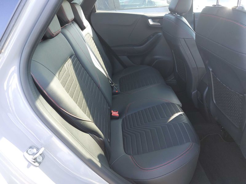 Ford Puma 1.0 EcoBoost Mild-Hybrid ST-Line X — zdjęcie 14