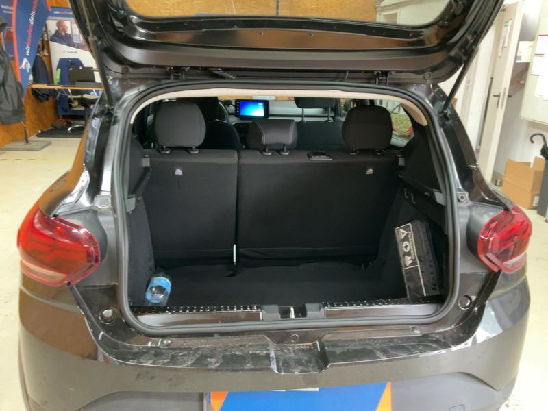 Dacia Sandero 1.0 TCe LPG Stepway Comfort — zdjęcie 10