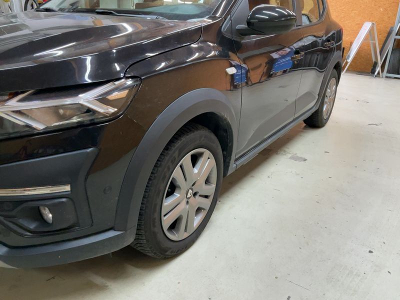 Dacia Sandero 1.0 TCe LPG Stepway Comfort — zdjęcie 2