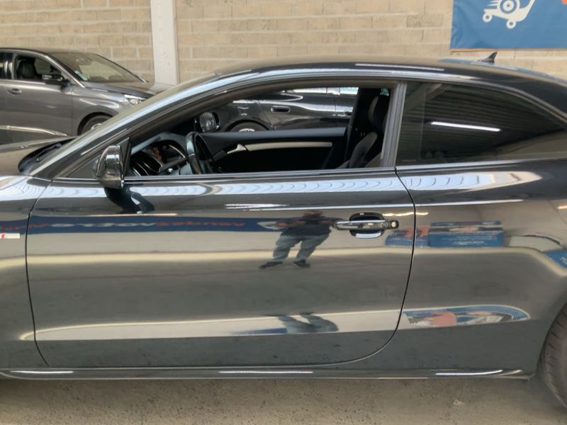 Audi A5 2.0 TDI — zdjęcie 4