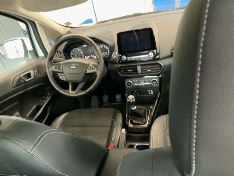Ford EcoSport 1.0 EcoBoost Titanium X — zdjęcie 12