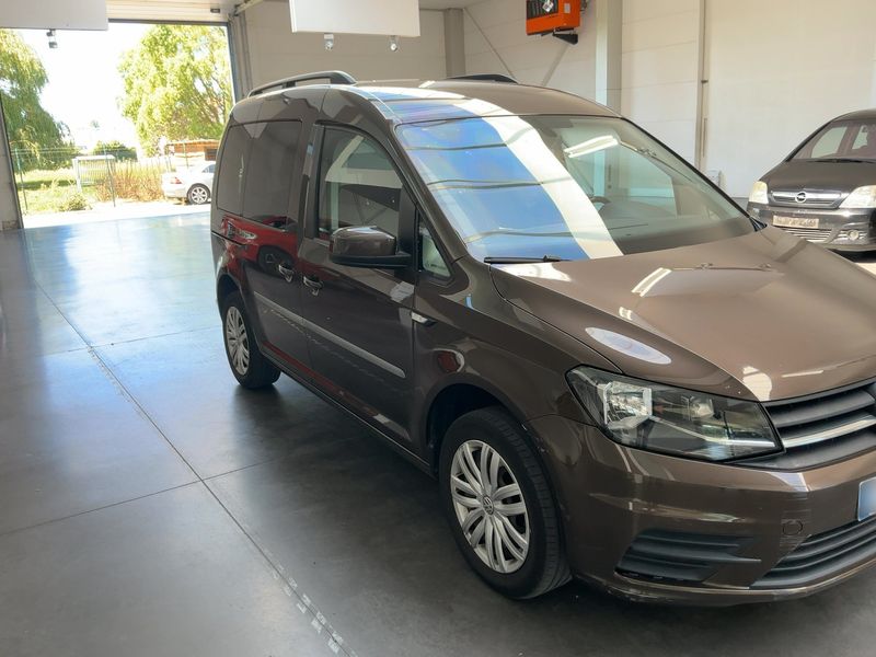 Volkswagen Caddy 1.4 TSI Trendline BlueMotion Tech 2016 – снимка 12