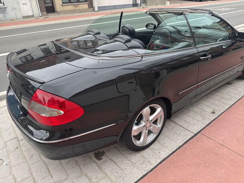 Mercedes-Benz CLK-Klasse CLK 200 Kompressor Elegance — zdjęcie 22