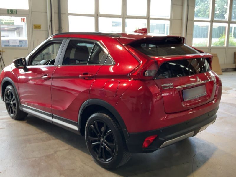 Mitsubishi Eclipse Cross 1.5 T-MIVEC Intro Edition 2WD — zdjęcie 3