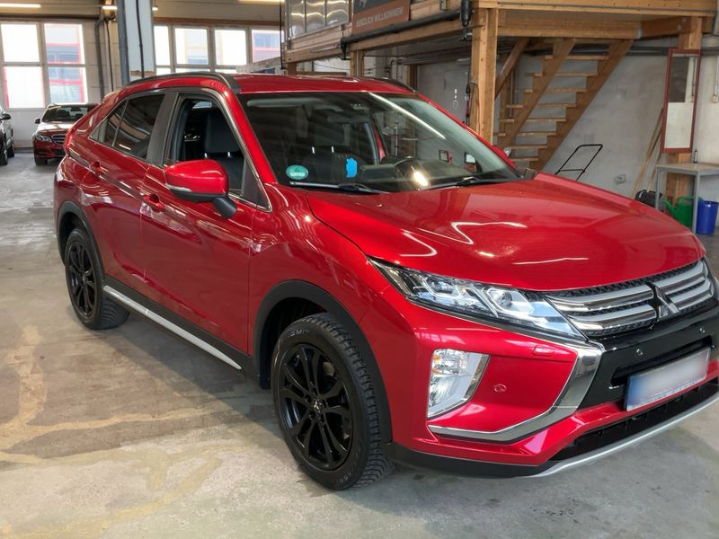 Mitsubishi Eclipse Cross 1.5 T-MIVEC Intro Edition 2WD — zdjęcie 8