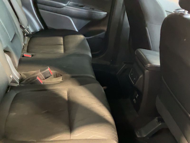 Mitsubishi Eclipse Cross 1.5 T-MIVEC Intro Edition 2WD — zdjęcie 14