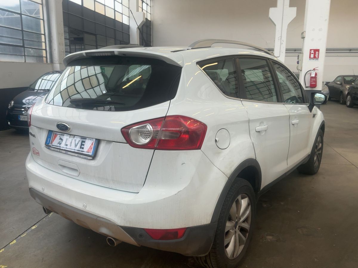 Ford Kuga 2.0 TDCi Titanium - Immagine 5