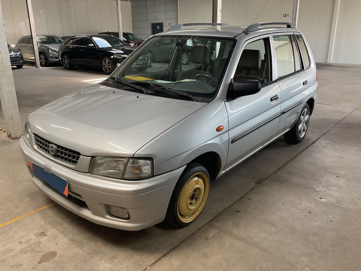 Mazda Demio 1999