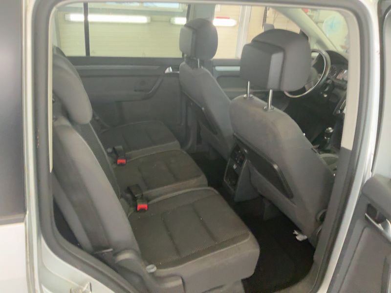Volkswagen Touran 1.4 TSI Comfortline 2014 – снимка 19