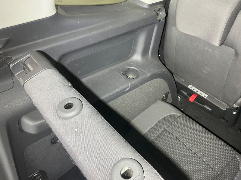 Volkswagen Touran 1.4 TSI Comfortline 2014 – снимка 36