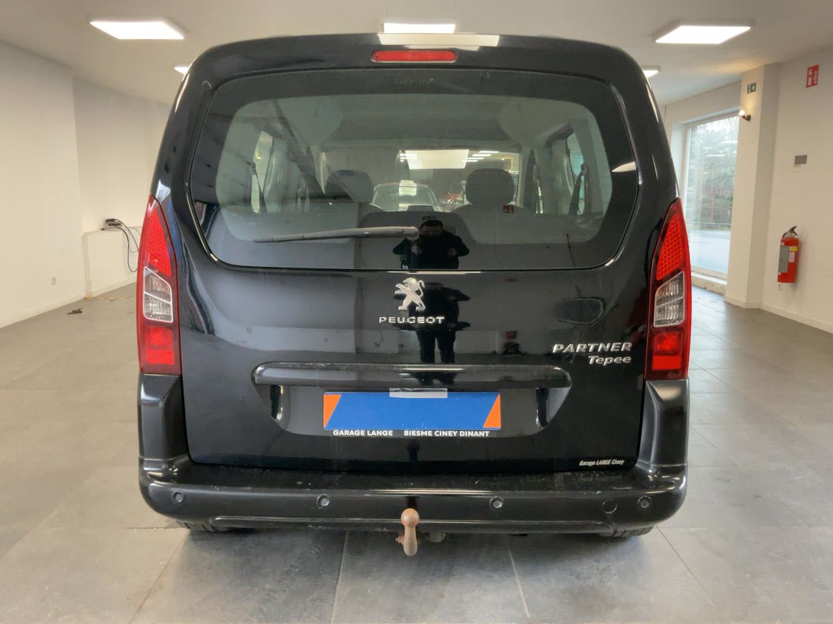 Peugeot Partner 2015 — photo 8