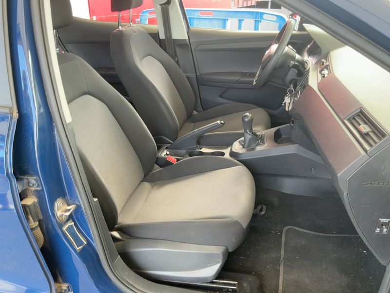 Seat Arona 1.0 TSI Reference Plus — zdjęcie 11