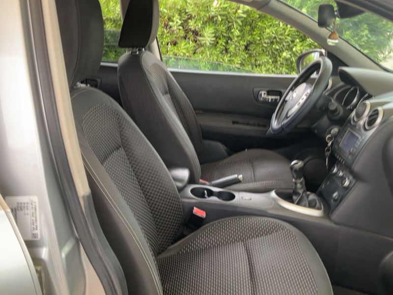 Nissan Qashqai+2 1.5 dCi Tekna — zdjęcie 11