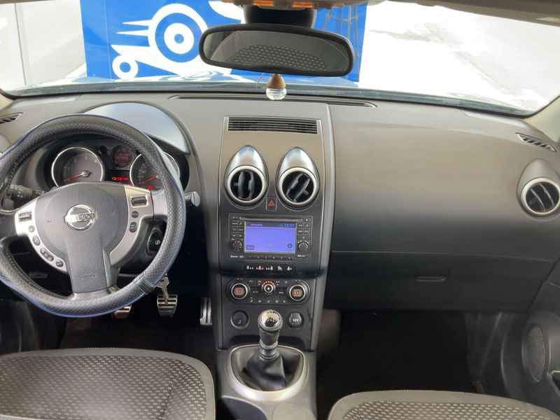 Nissan Qashqai+2 1.5 dCi Tekna — zdjęcie 12