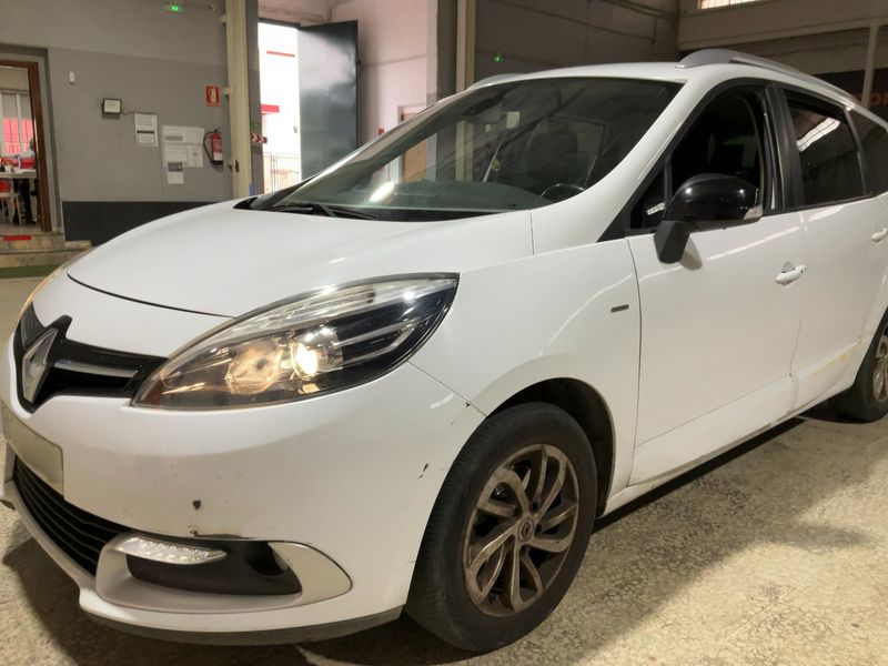 Renault Grand Scenic 1.5 dCi Limited — zdjęcie 2