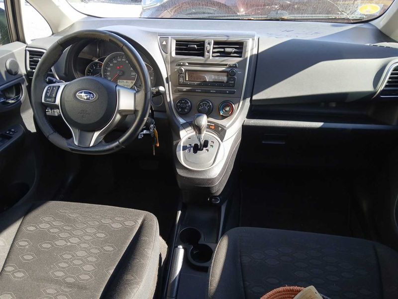 Subaru Trezia 1.4 Diesel Comfort — zdjęcie 11