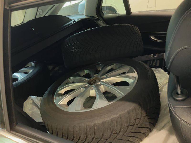 Mercedes-Benz C-Klasse C 180 CGI T Edition Exclusive — zdjęcie 14