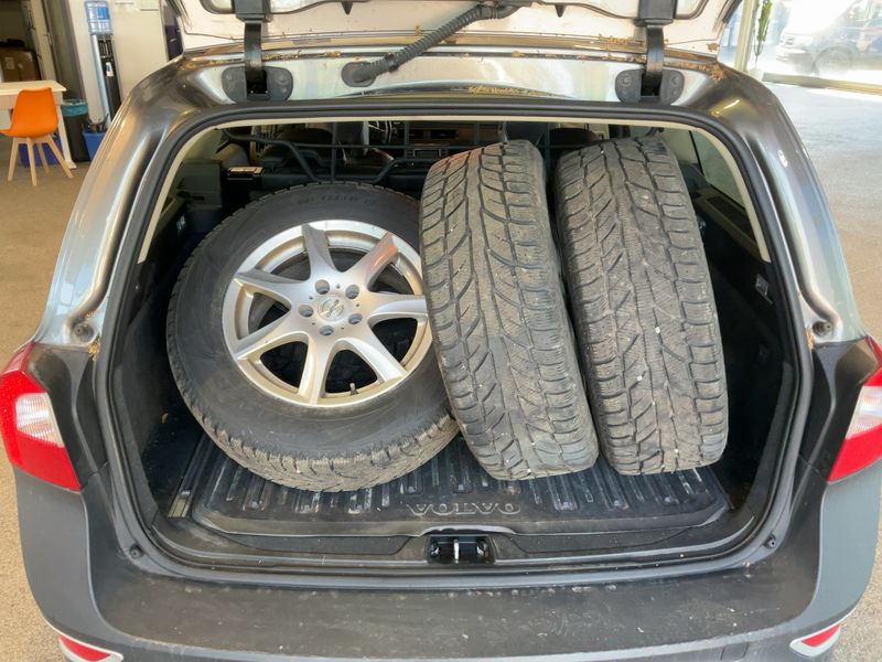 Volvo XC70 2.4 D5 Summum AWD — zdjęcie 10