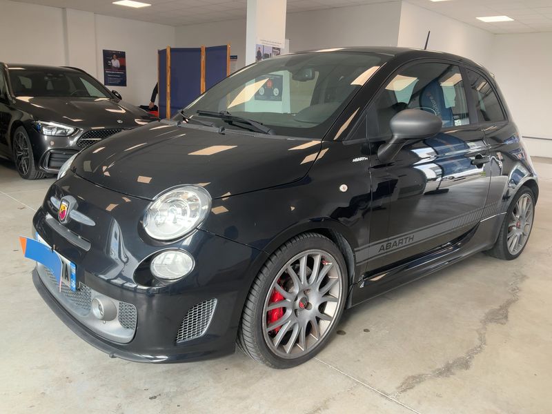 595 1.4 Competizione