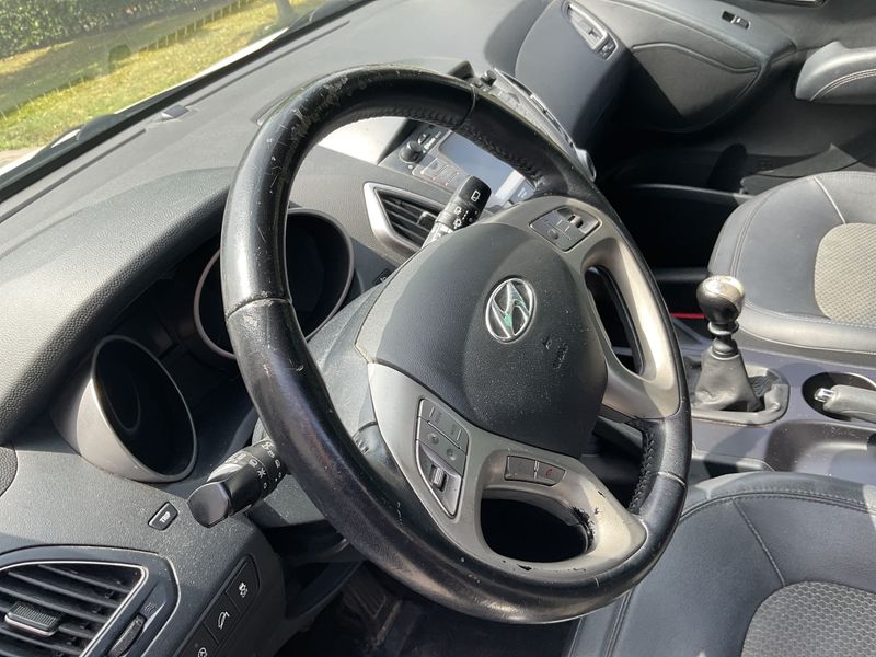 Hyundai ix35 1.7 CRDi Classic 2WD 2013 – снимка 27