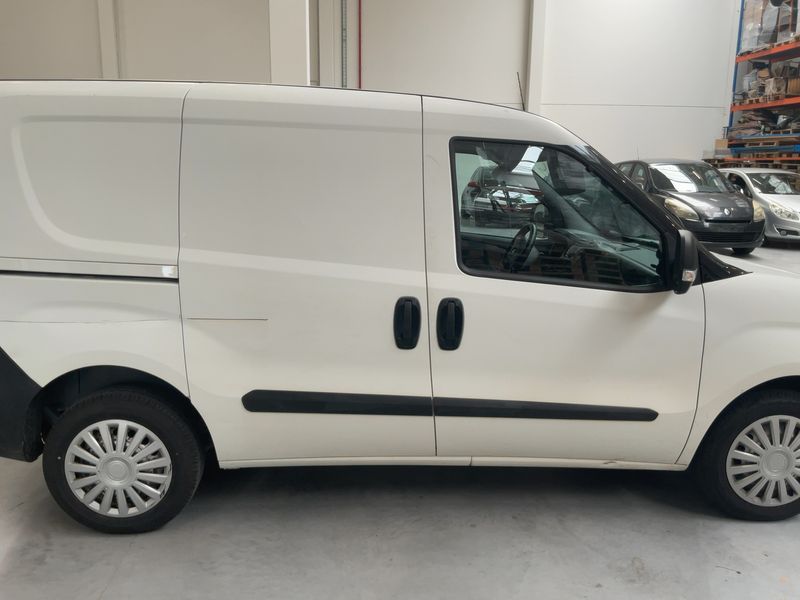 Opel Combo 1.6 CDTI Kasten L1H1 2,2t — zdjęcie 7