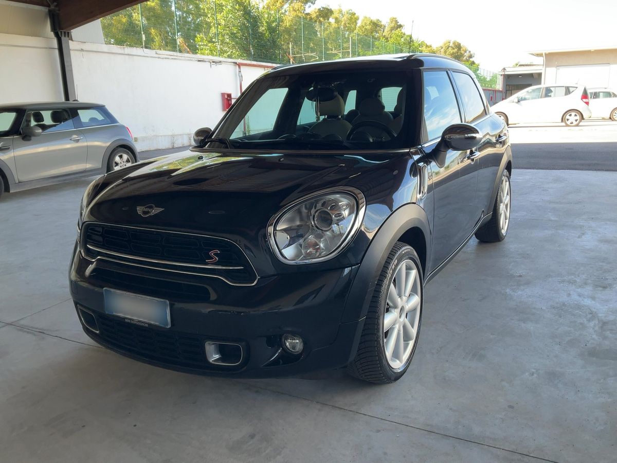 MINI Countryman 2016 — photo 1