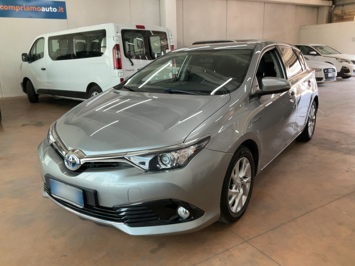 Toyota Auris 2016