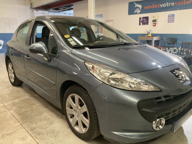 Peugeot 207 1.6 Premium 2008 – снимка 12