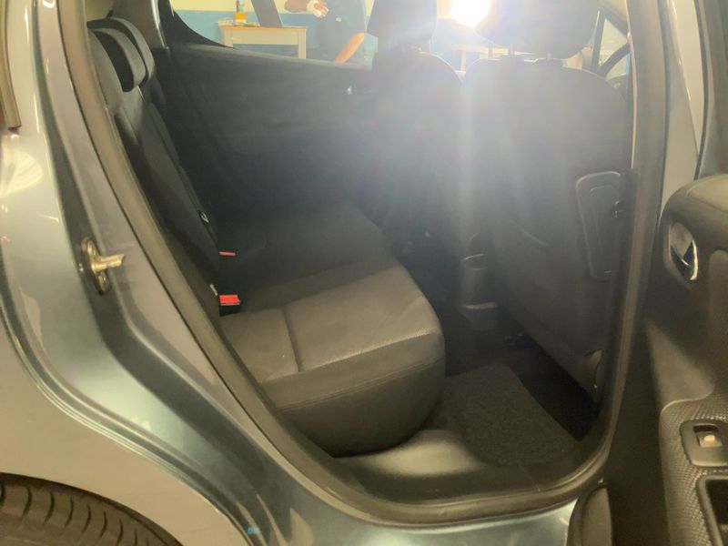 Peugeot 207 1.6 Premium 2008 – снимка 19