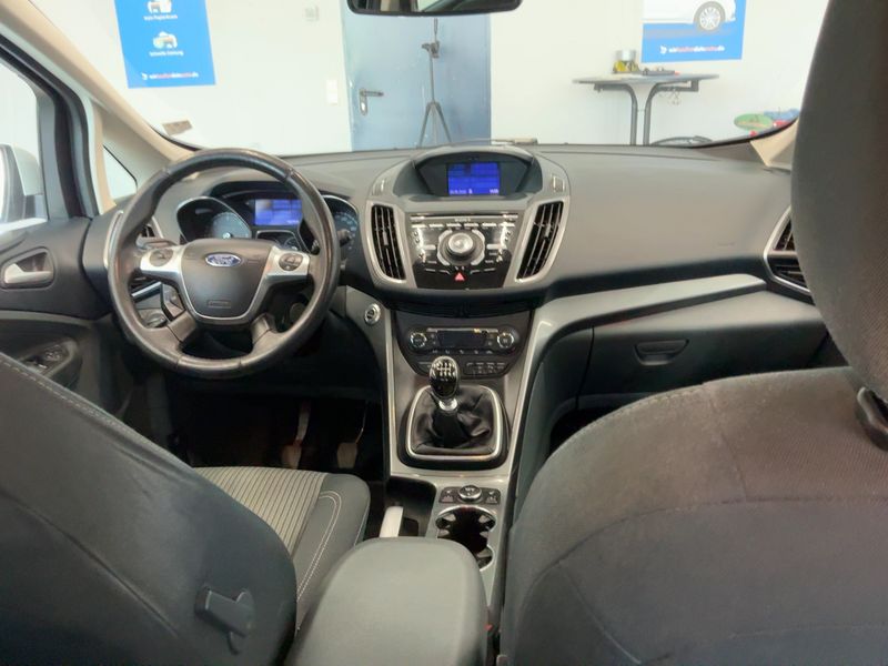 Ford C-Max 2.0 TDCi Titanium 2013 – снимка 18