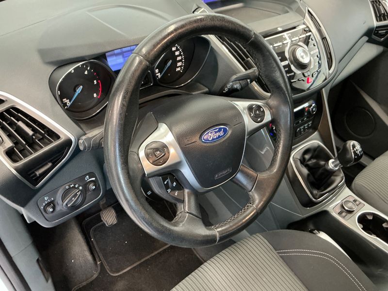 Ford C-Max 2.0 TDCi Titanium 2013 – снимка 24