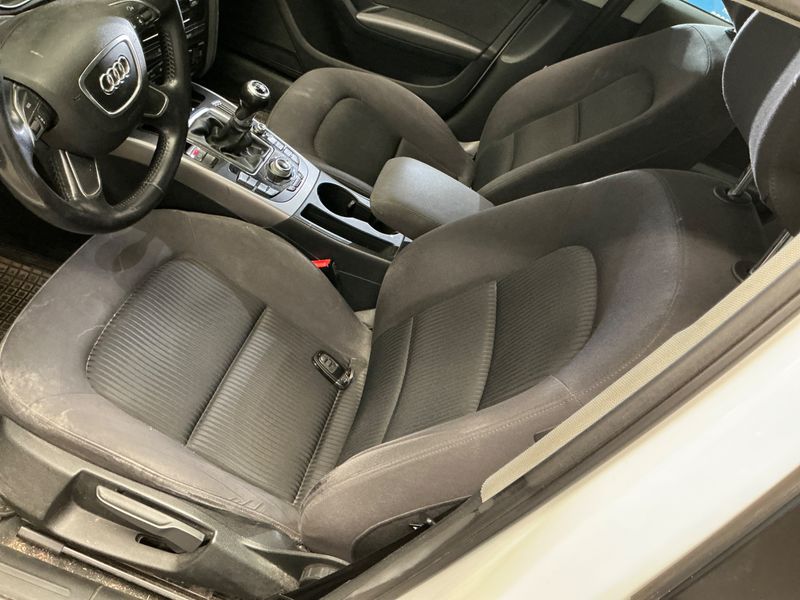 Audi A4 2.0 TDI quattro Ambiente 2014 – снимка 24