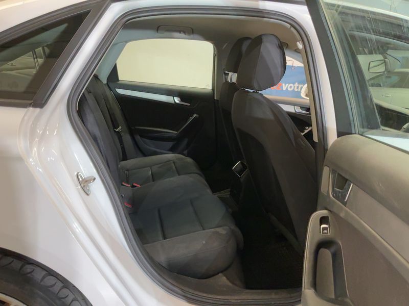 Audi A4 2.0 TDI quattro Ambiente 2014 – снимка 19