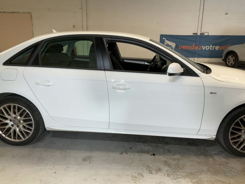 Audi A4 2.0 TDI quattro Ambiente 2014 – снимка 10