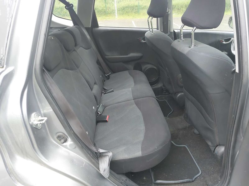 Honda Jazz 1.4 Luxury — zdjęcie 13