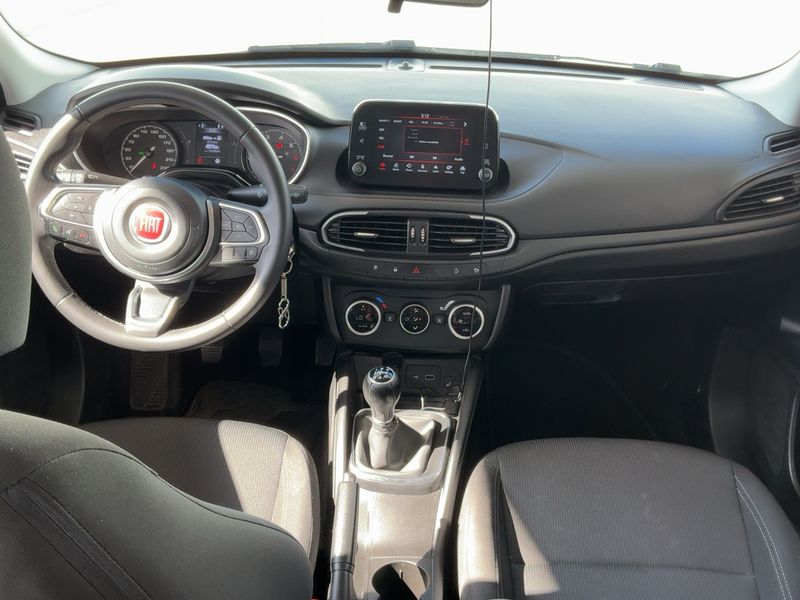 Fiat Tipo 1.0 City Life — zdjęcie 12