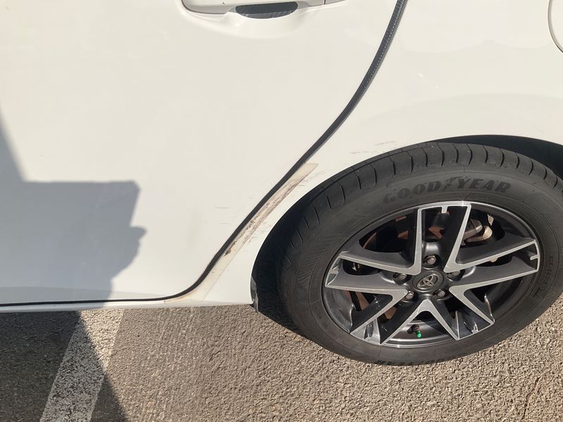 Toyota Auris 2.0 D-4D Active 2014 – снимка 22