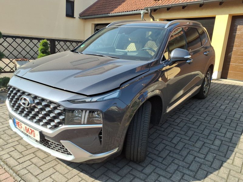 Hyundai Santa Fe 1.6 T-GDI Hybrid Signature 4WD
