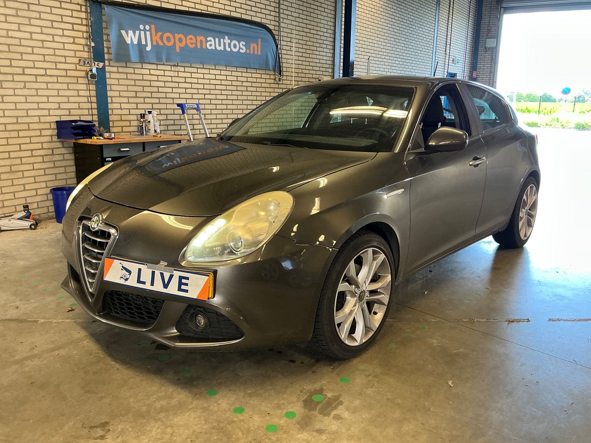Alfa Romeo 2010