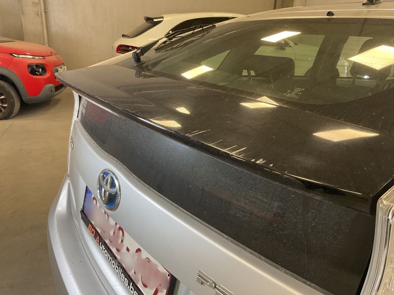 Toyota Prius 1.8 Executive 2010 – снимка 32