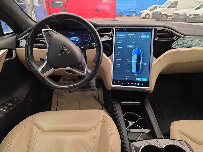 Tesla Model S 90D Dual — zdjęcie 11