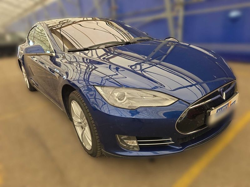 Tesla Model S 90D Dual — zdjęcie 6