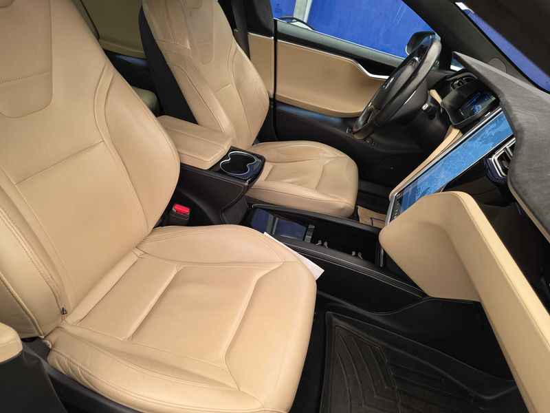 Tesla Model S 90D Dual — zdjęcie 10