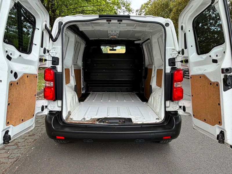 Toyota ProAce 1.6 D-4D Compact Comfort — zdjęcie 9