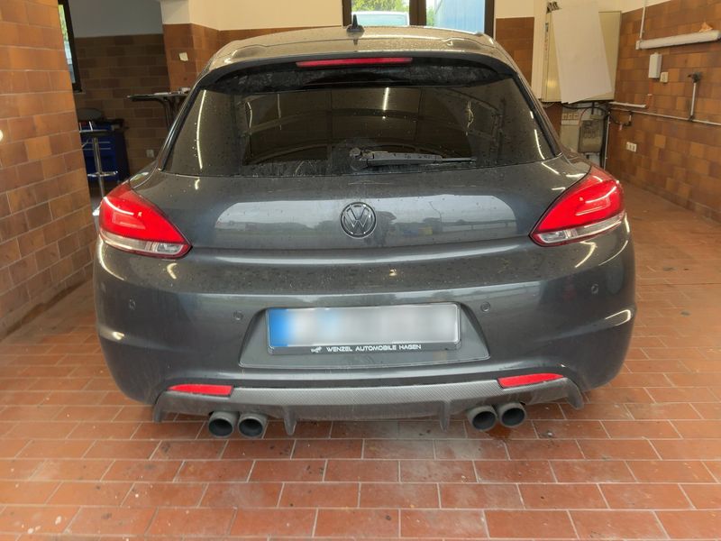 Volkswagen Scirocco 2.0 TSI — zdjęcie 5