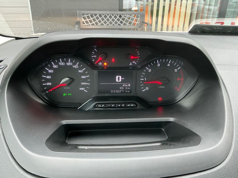 Peugeot Partner 1.5 Blue-HDi Pro L2 — zdjęcie 13