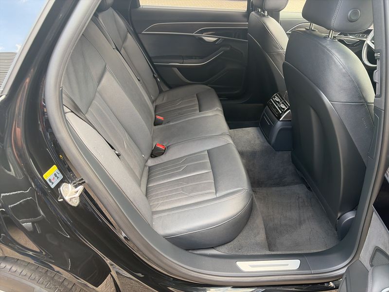 Audi A8 50 TDI Mild-Hybrid quattro — zdjęcie 14