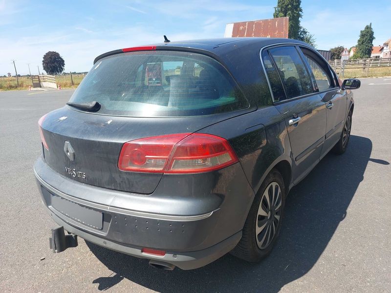 Renault Vel Satis 2.0 dCi Carminat — zdjęcie 5