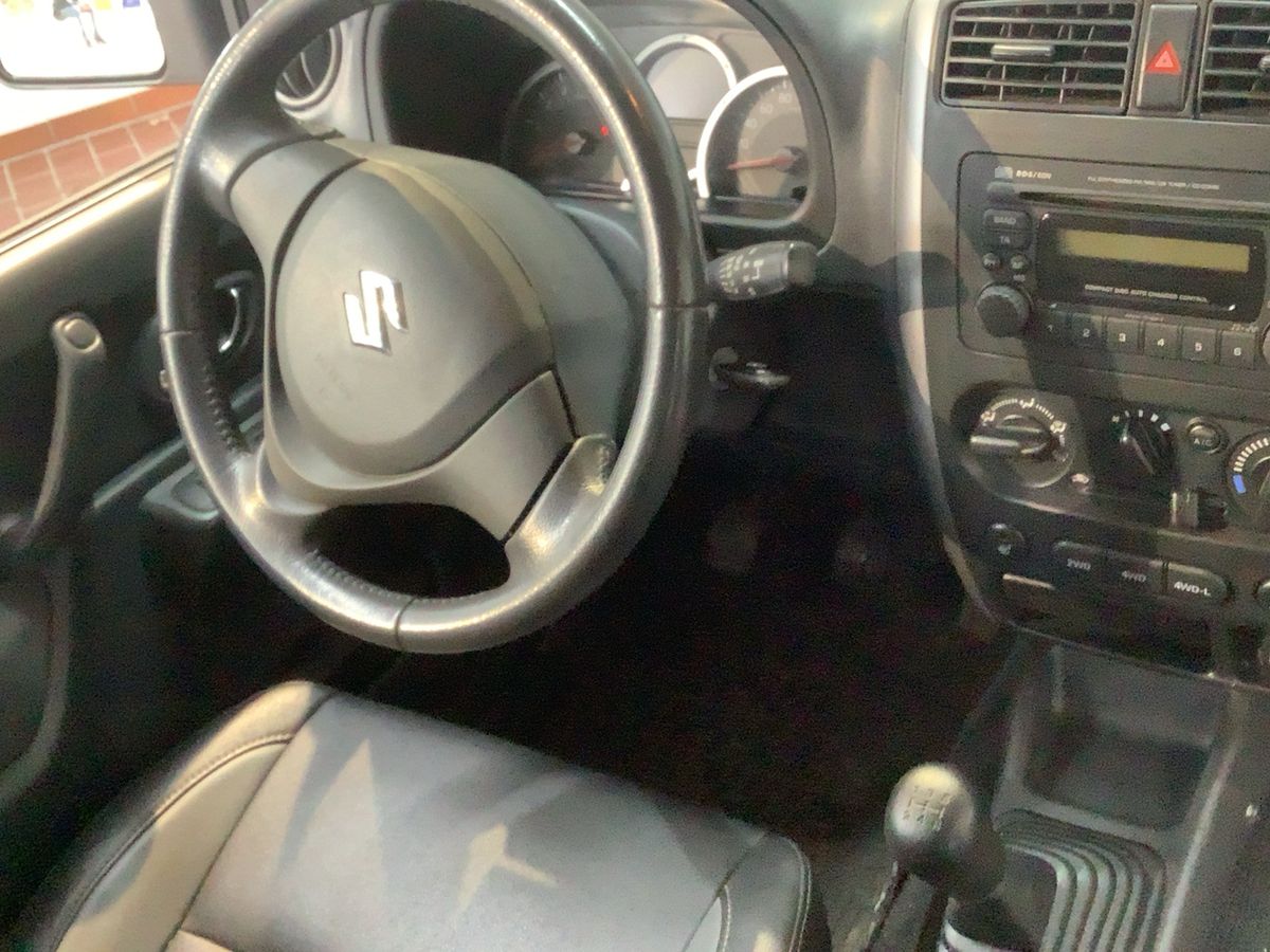 Suzuki Jimny 2015 — photo 19